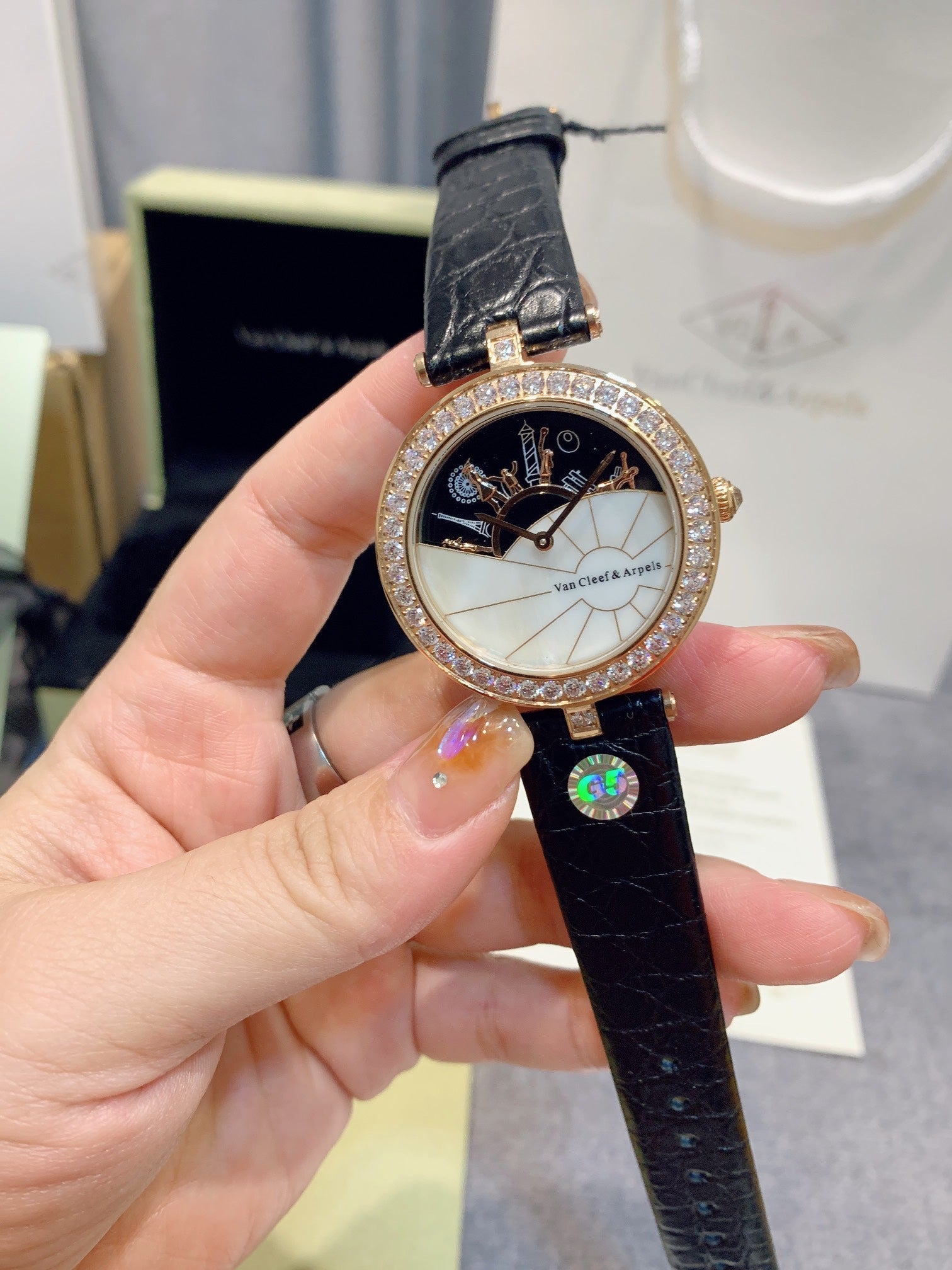 LADY ARPELS WATCHS PINK GOLD DIAMOND PAVED