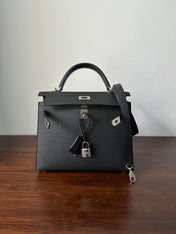HM KELLY 25CM BLACK EPSOM SILVER HARDWARE