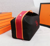 HM BRIDE-A-BRAC 21 BLACK CANVAS