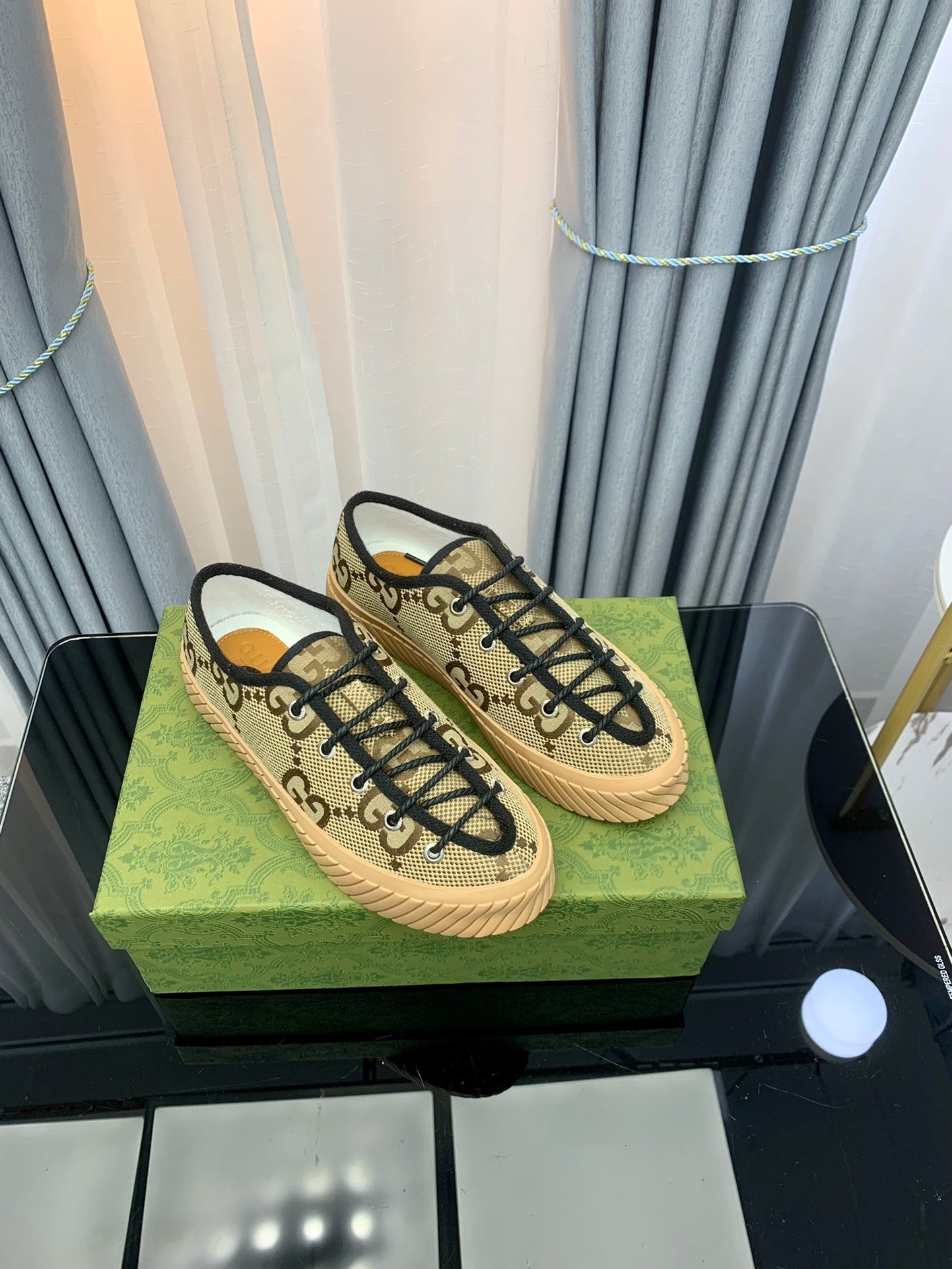 GG UNIQUE SNEAKER THICK-SOLE STRAW COLOR CANVAS