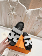 CHYPRE SANDAL BLACK AND WHITE LAMBSKIN