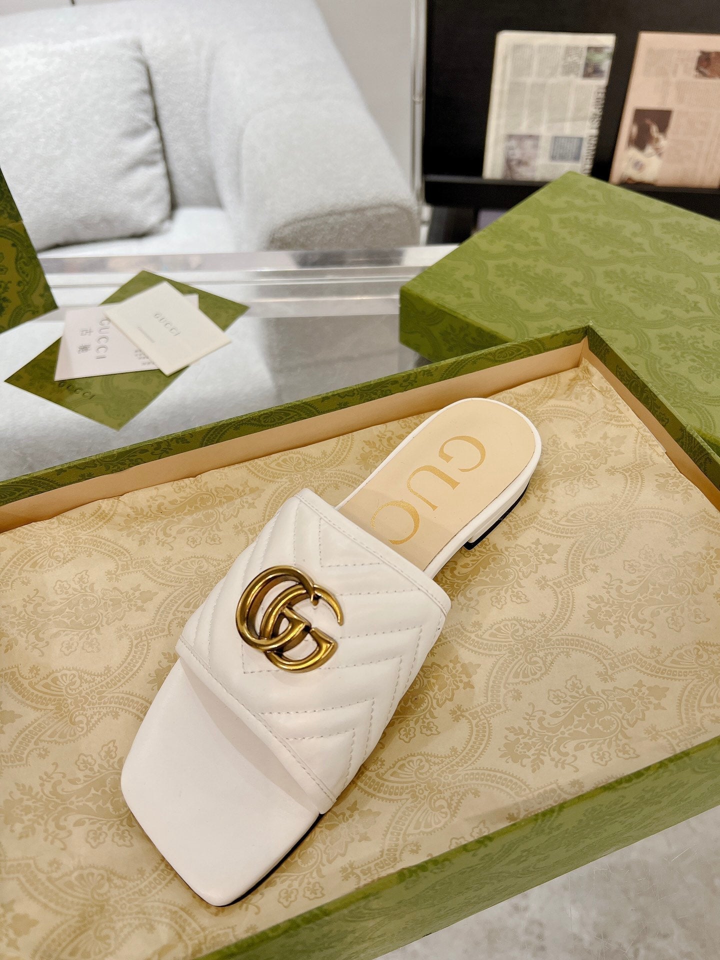 GG EXCLUSIVE SLIDE SANDAL CREAMY WHITE CALFSKIN