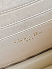 MINI CHAIN BAG 17 IN BEIGE CALFSKIN