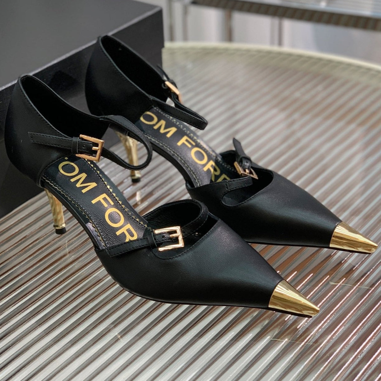 MARY JANE PUMP 7 CM IN BLACK CALFSKIN