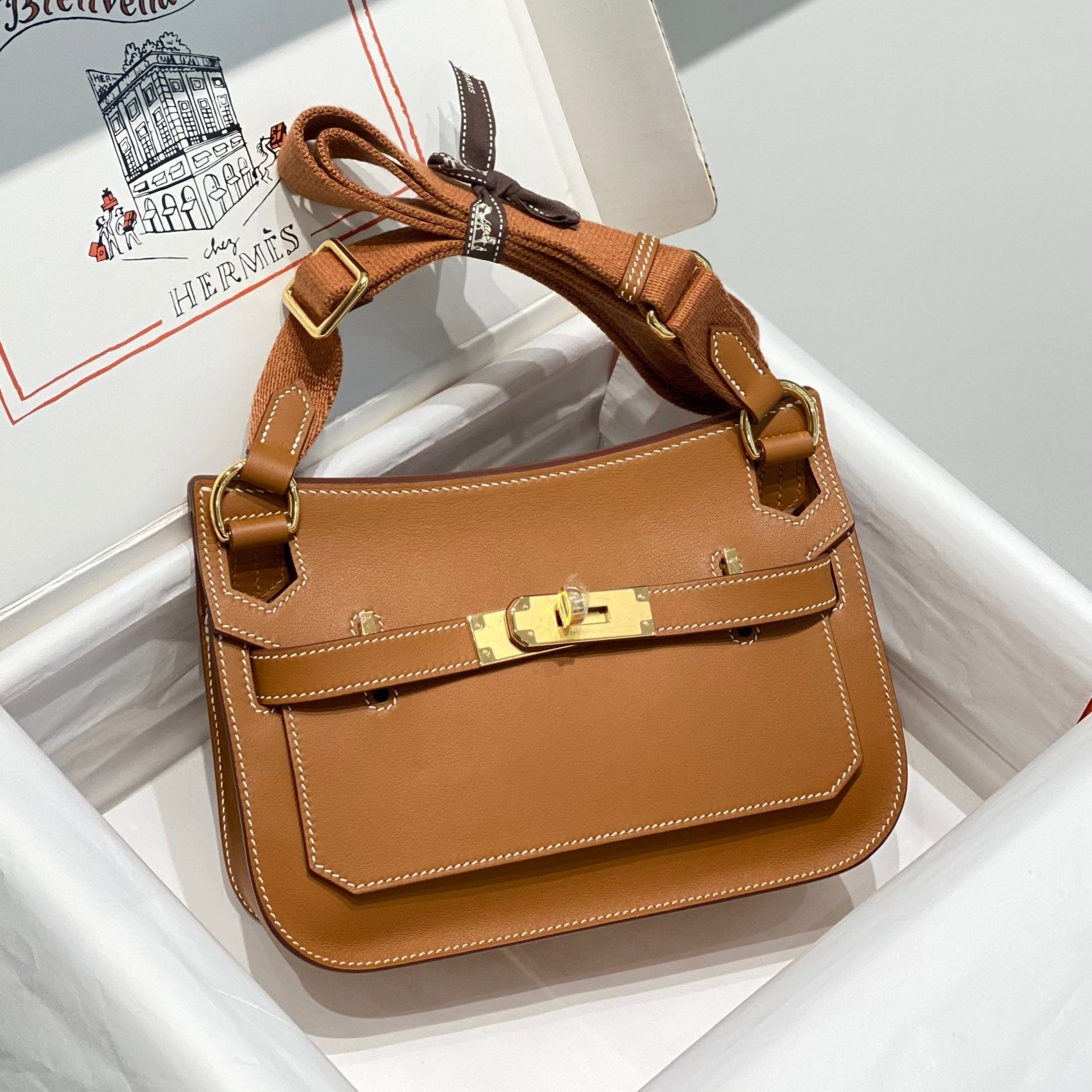 HM JYPSIERE SHOULDER BAG 23 IN TAWNY BROWN CALFSKIN GOLD HARDWARE