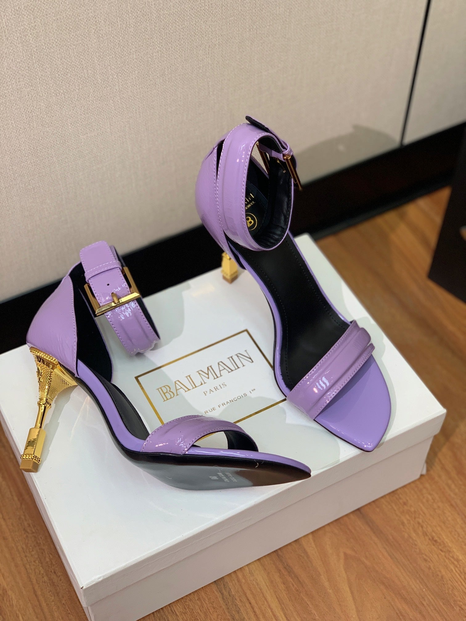 BALMAIN 26S METAL-HEEL SANDALS 105 MM IN PURPLE CALFSKIN