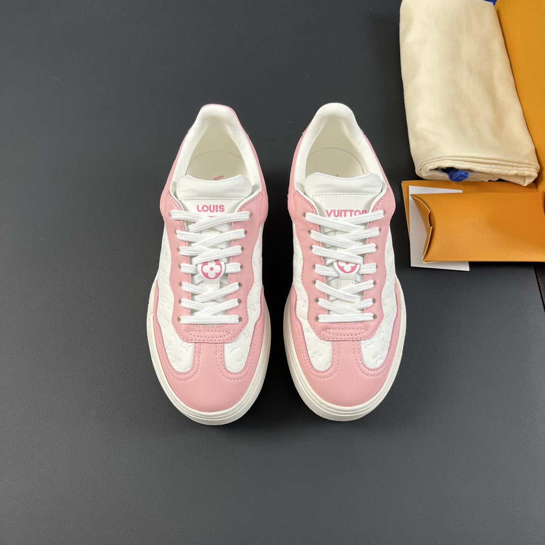 LV GROOVY SNEAKER PINK WHITE