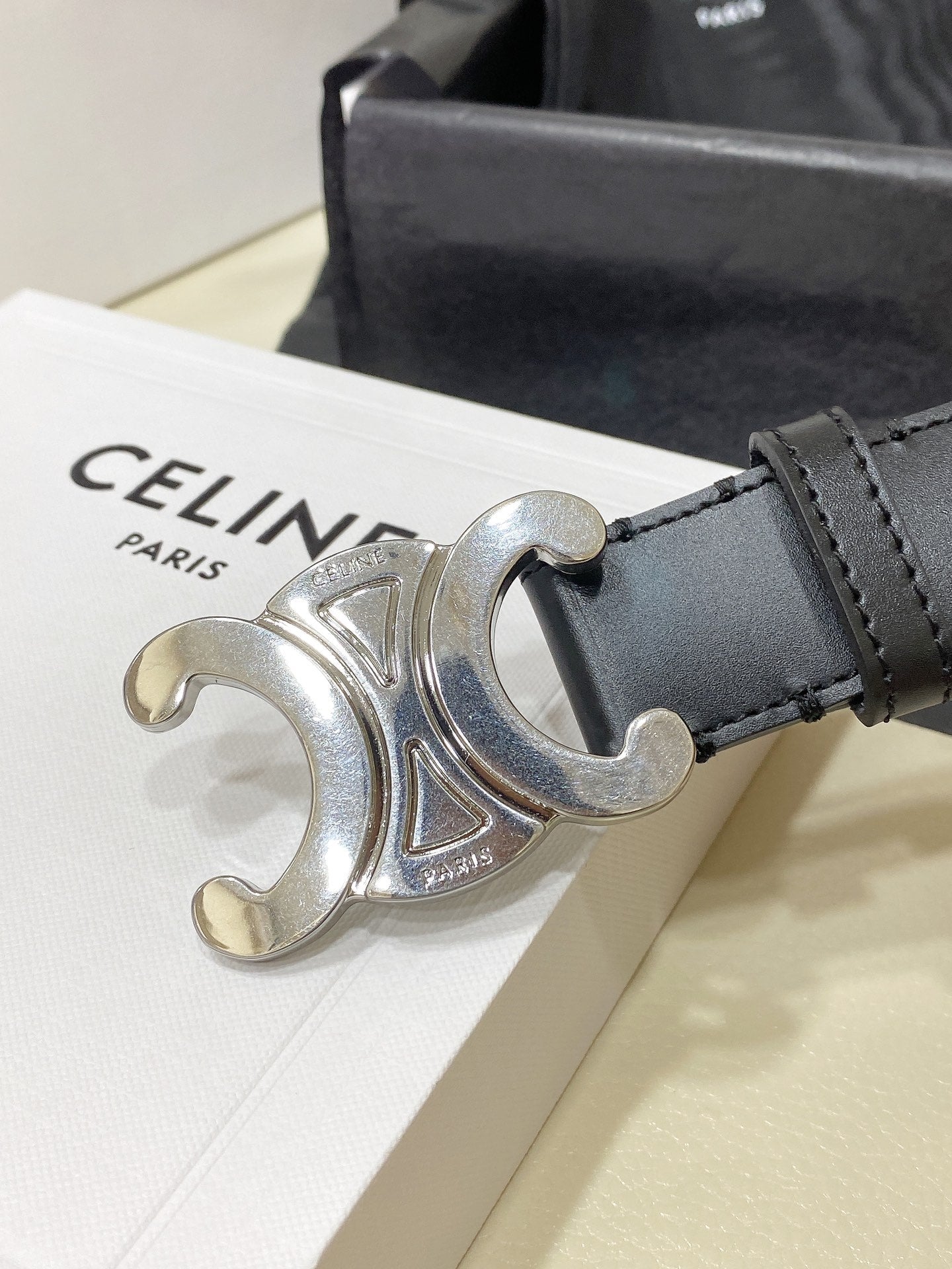 CL LARGE 30 MM TRIOMPHE BELT IN BLACK AND SILVER HARDWARE