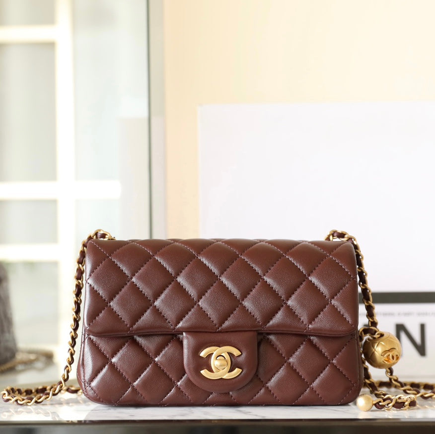 CHANEL 25S FLAP BAG 20 CM IN DARK BROWN LAMBSKIN WITH GOLD HARDWARE