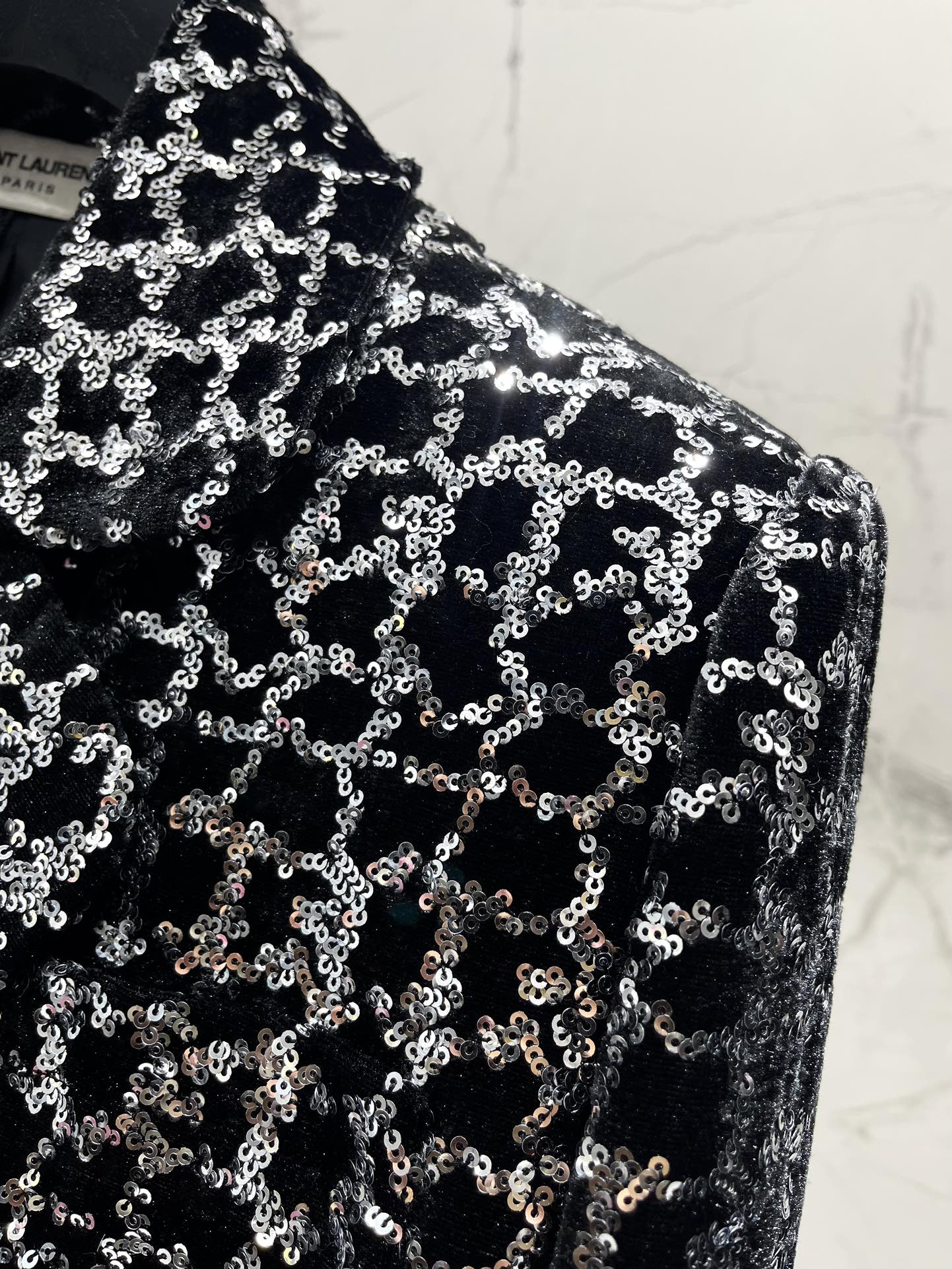 YSL 25S SEQUIN JACKET STYLE 140