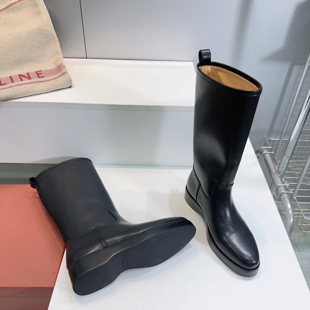 LP 25S JOHN BOOT IN BLACK CALFSKIN