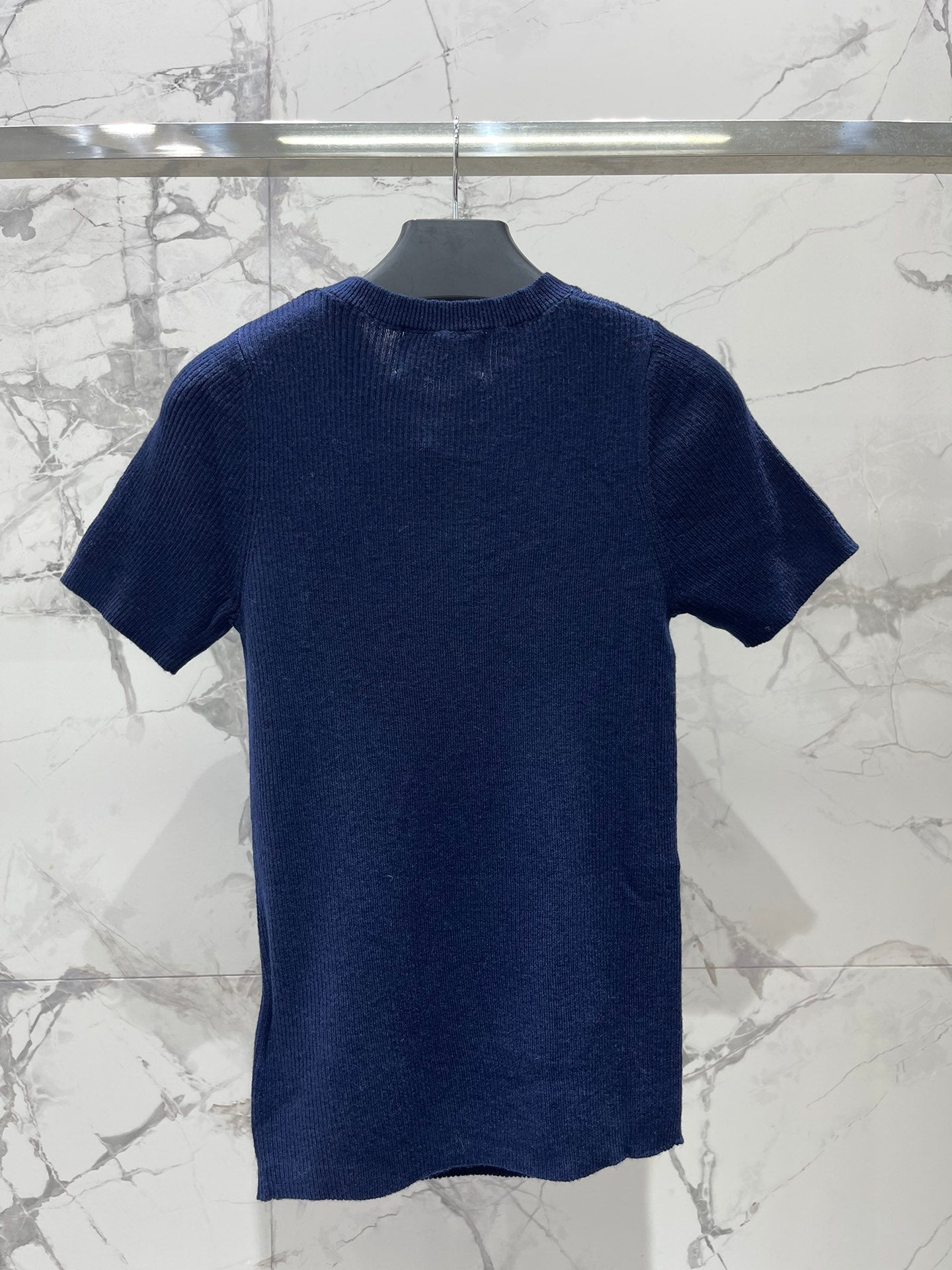 PRADA 26S SHORT-SLEEVE T-SHIRT 689
