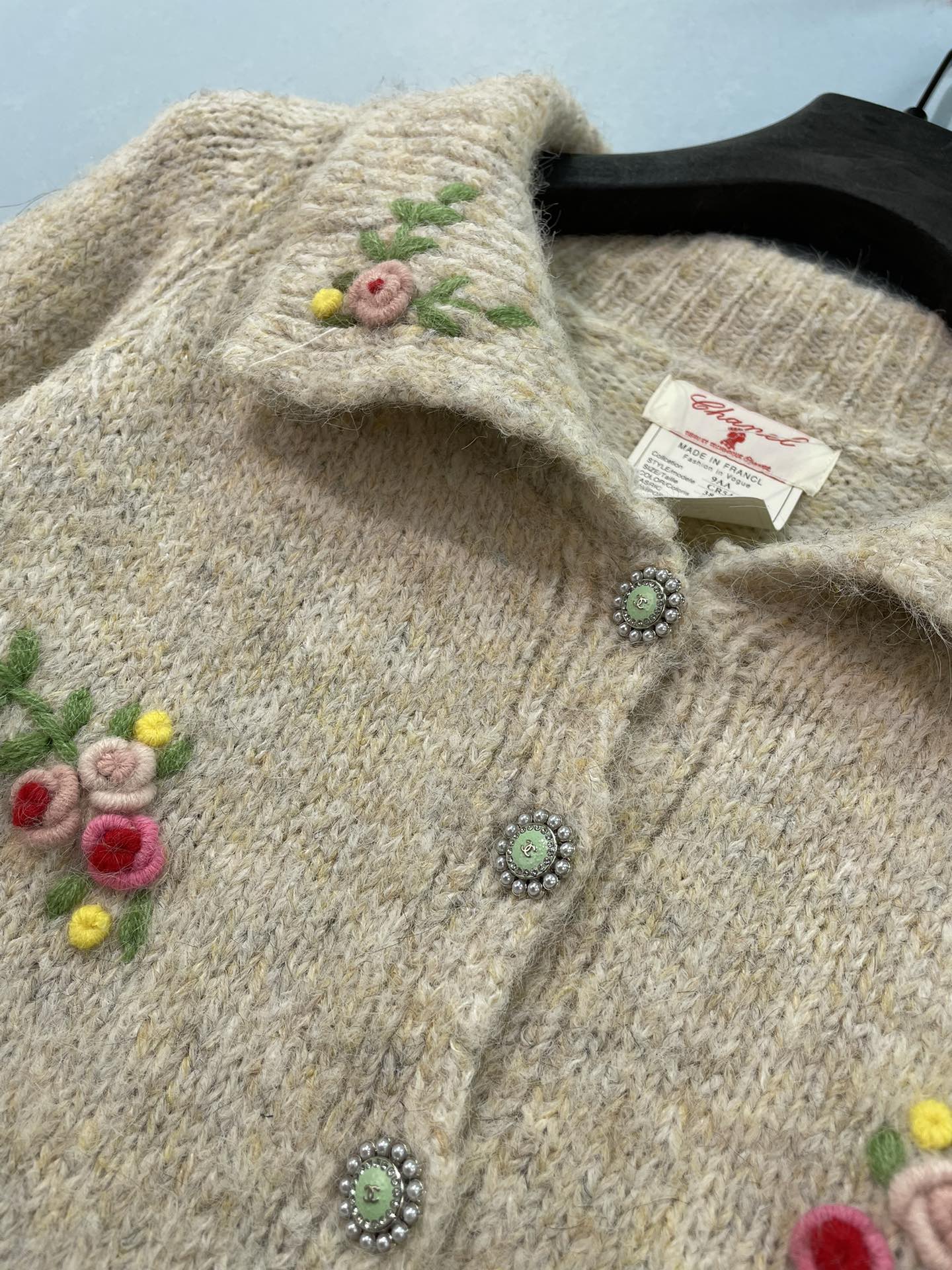 CHANEL 26S EMBROIDERED KNIT CARDIGAN 1707
