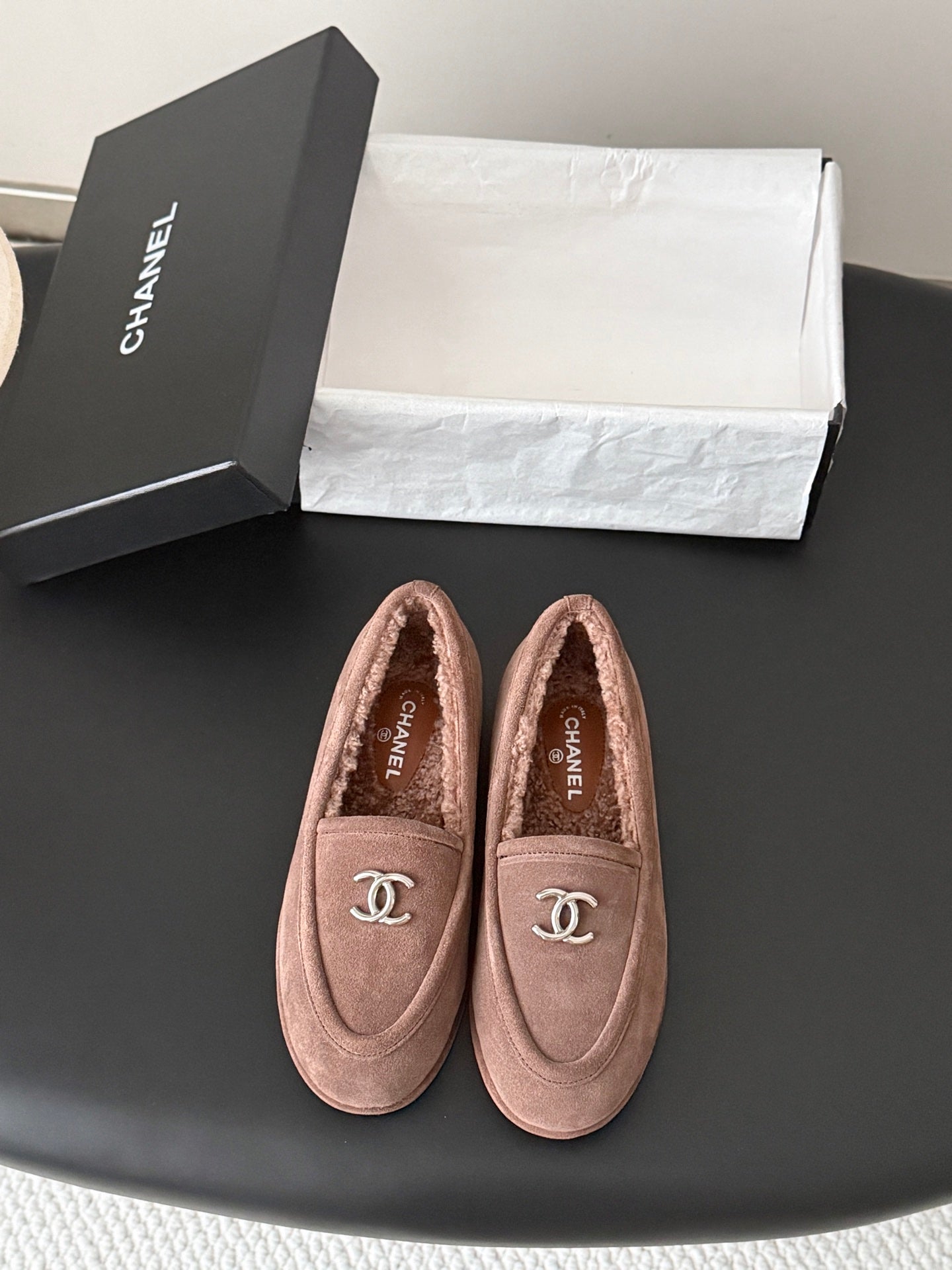 CHANEL 26S LOAFERS IN TAUPE SUEDE AND SHEARLING LINING