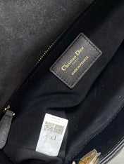 MEDIUM LADY BAG 24 IN BLACK CALFSKIN GOLD HARDWARE