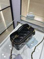 VANITY 17 TOP HANDLE IN BLACK QUILTED LAMBSKIN GOLD HARDWARE