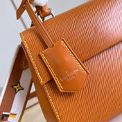 CLUNY MINI 20 IN GOLD HONEY EPI LEATHER