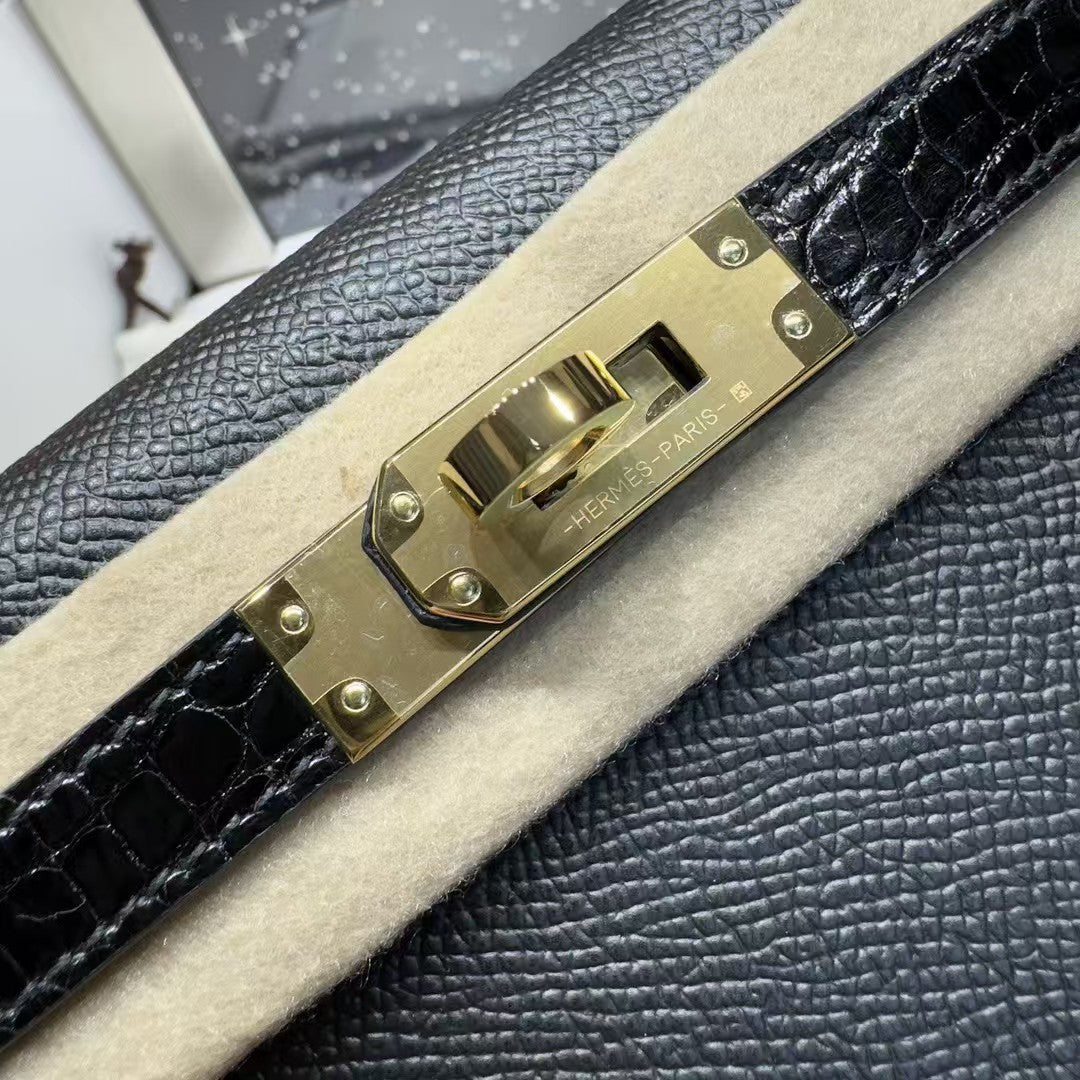 HM KELLY MINI 19 BLACK TOGO LETHER GOLD HARDWARE