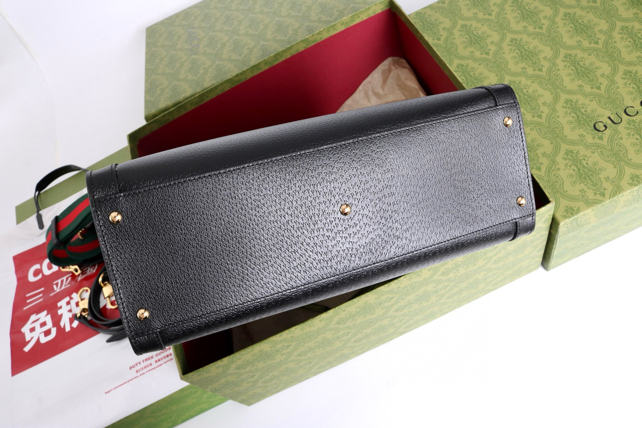 DIANA LARGE TOTE BAG 35 CM IN BLACK CALFSKIN