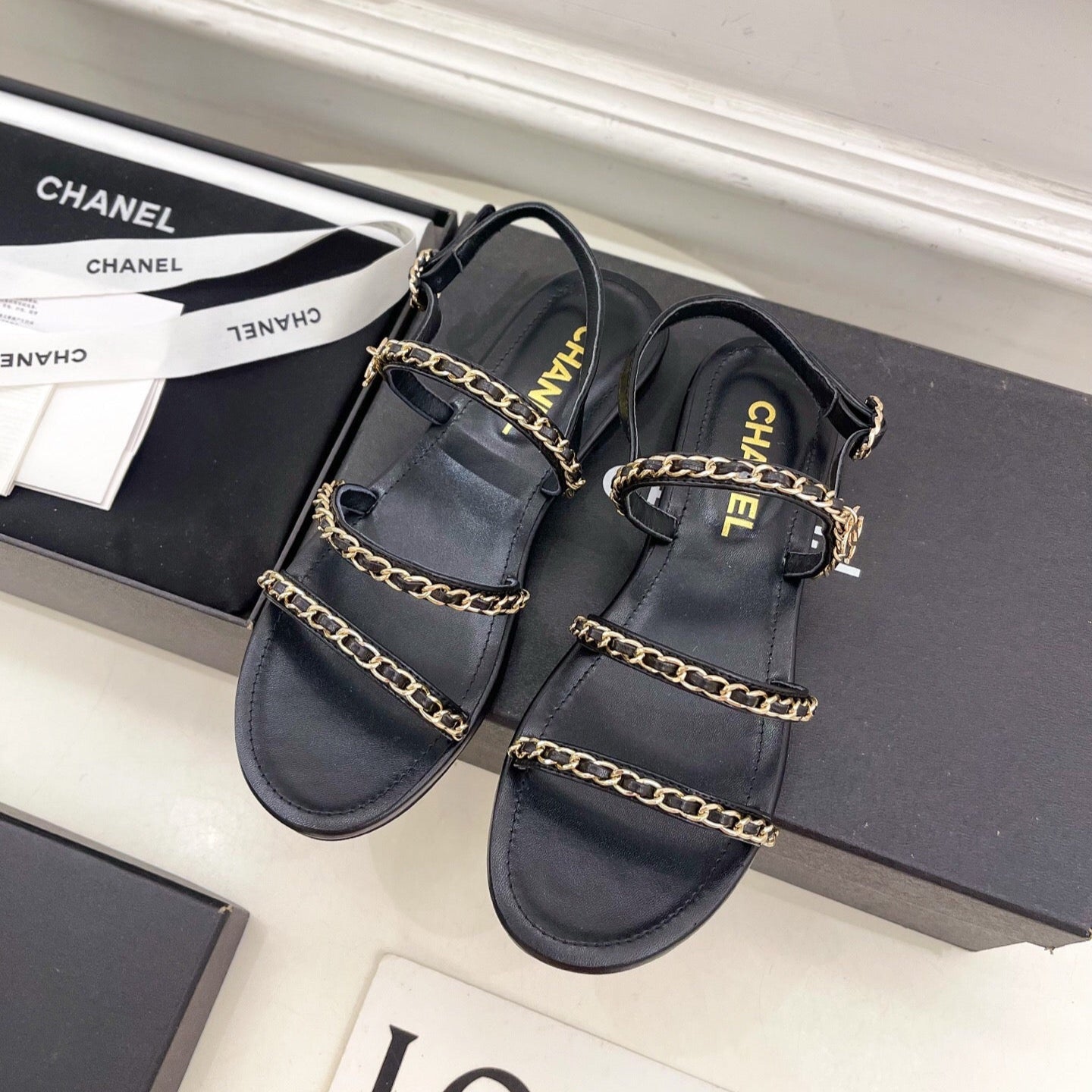CC MESH FLAT SANDALS IN BLACK LAMBSKIN