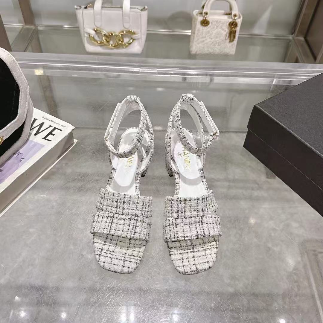 CC HIGH-HEELED SANDALS IN BLACK AND WHITE TWEED