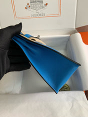 KELLY DANSE 22 EVERCOLOR BLUE IN CALFSKIN GOLD HARDWARE