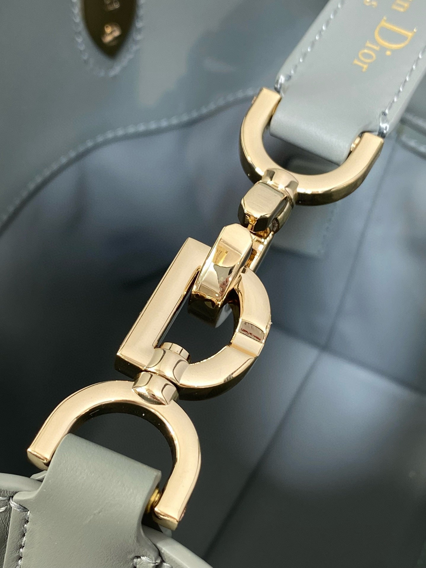 MINI TOUJOURS BUCKET BAG 18 IN GREY CANNAGE CALFSKIN