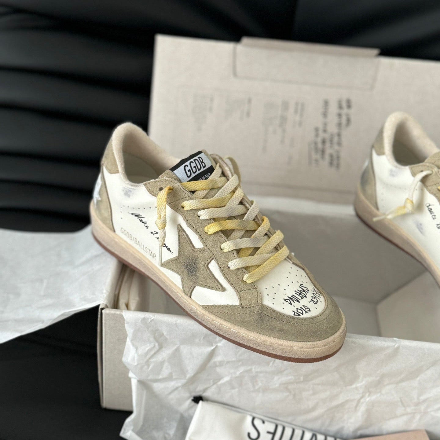 VINTAGE BALLSTAR SNEAKERS IN WHITE AND GREY CALFSKIN AND SUEDE