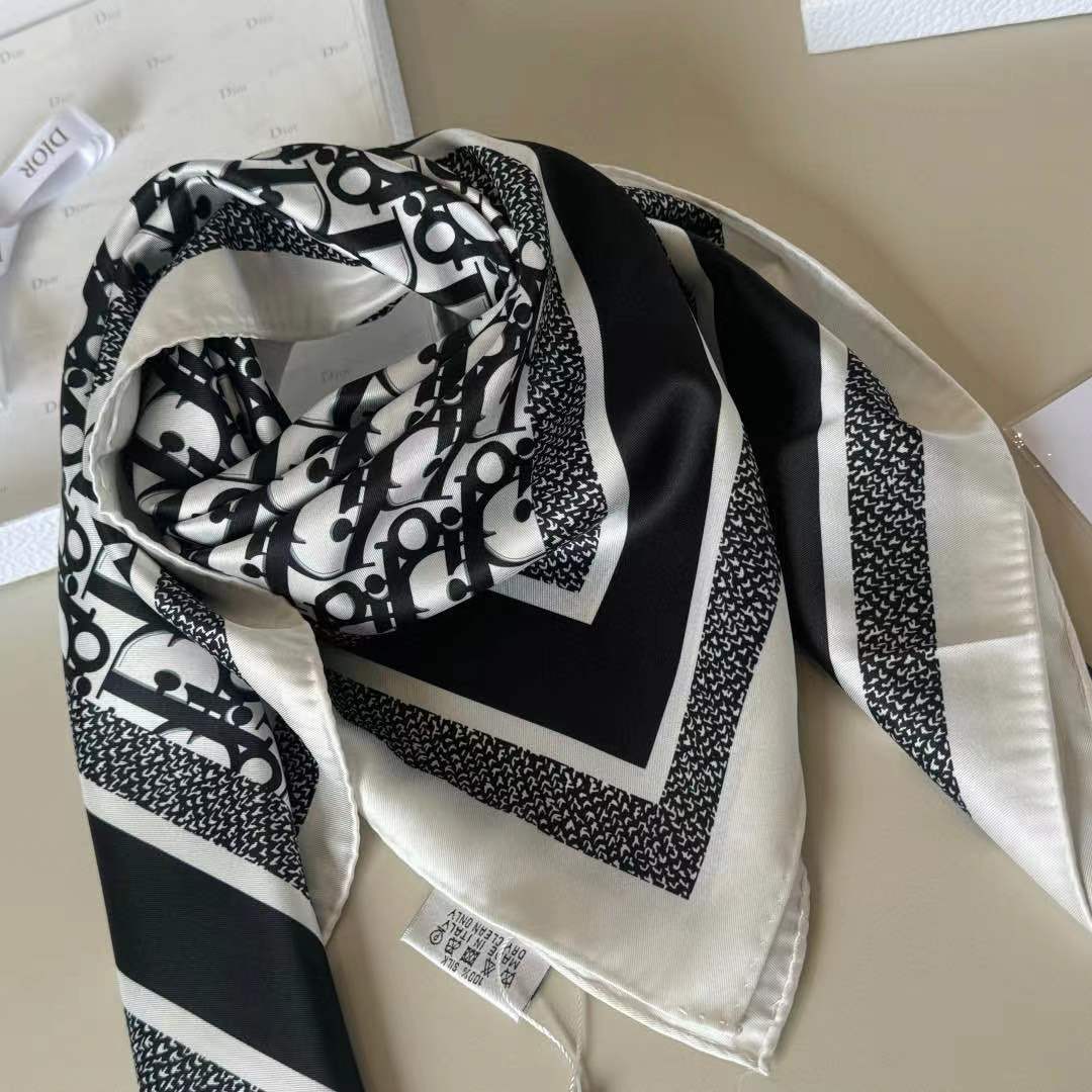 CD SCARF IN BLACK MONOGRAM PATTERN SILK