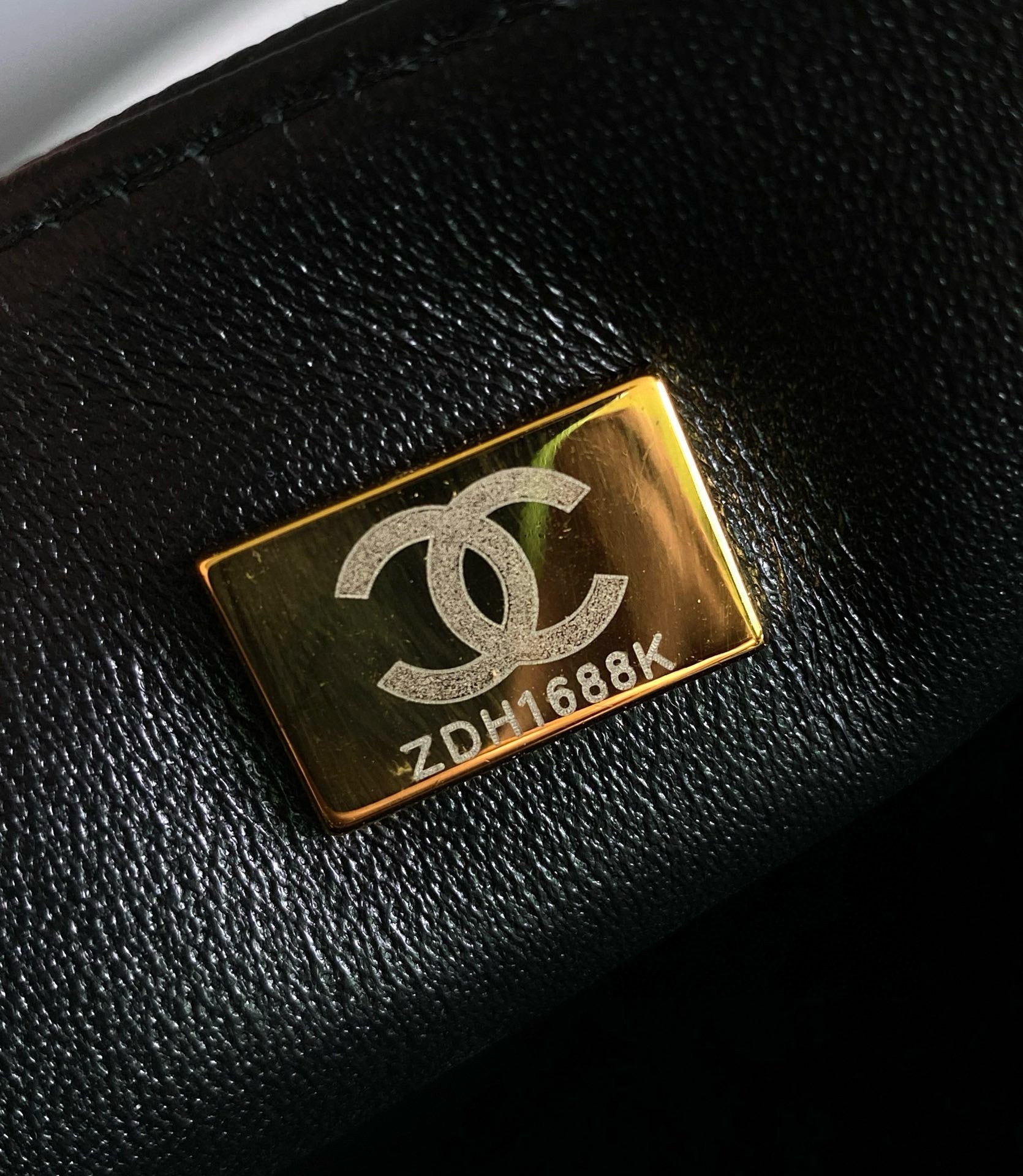 MINI RECTANGLE FLAP BAG 20CM BLACK CAVIAR GOLD HARDWARE