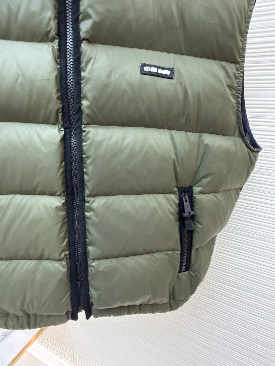 MIUMIU 26S DOWN VEST 1542