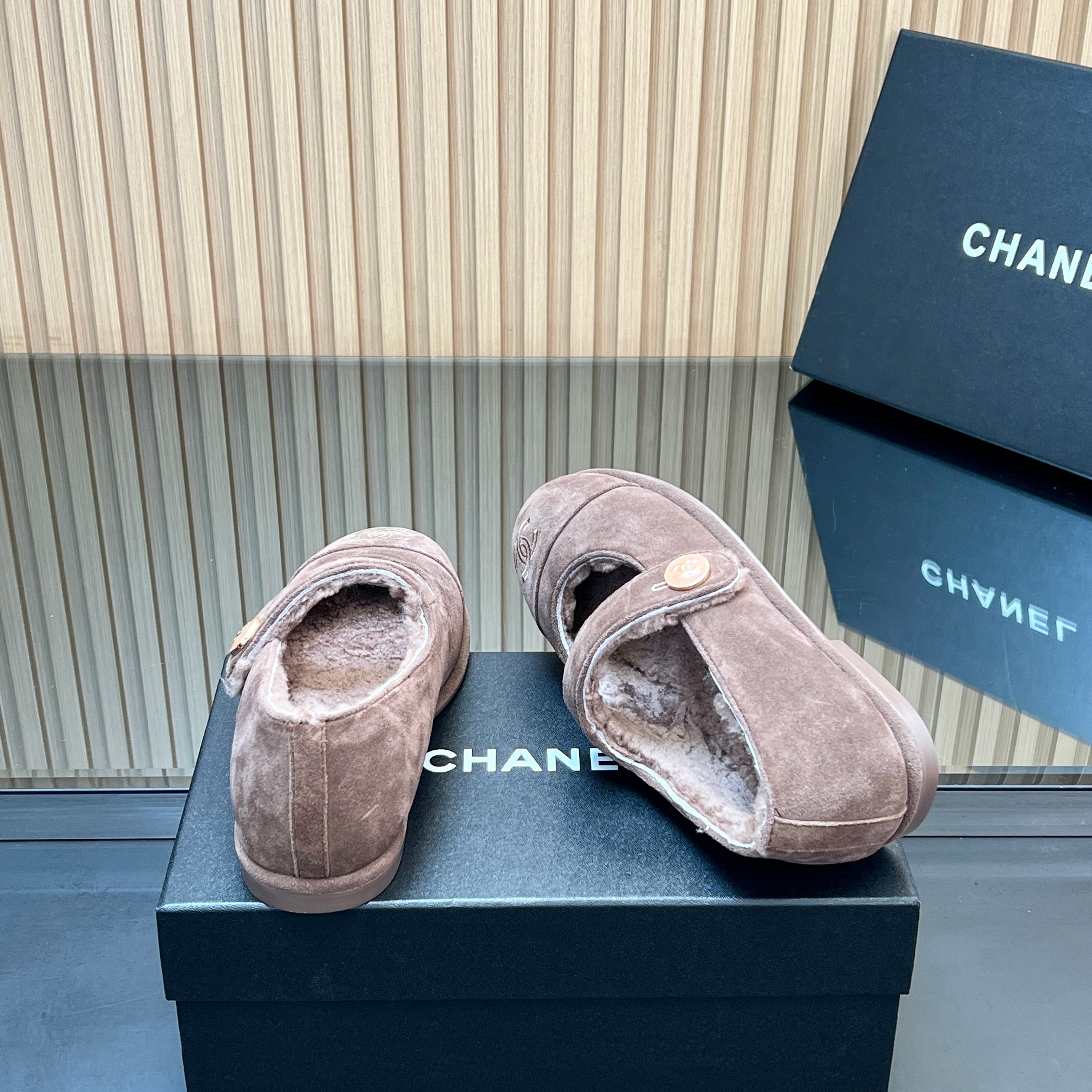 CHANEL 25S FURRY MARY JANE SHOES IN TAUPE GRAY SUEDE
