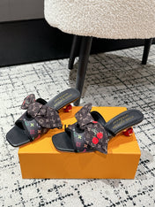 LV CHERRY HIGH HEELS 25S IN BLACK CALFSKIN WITH BOW STYLE 12