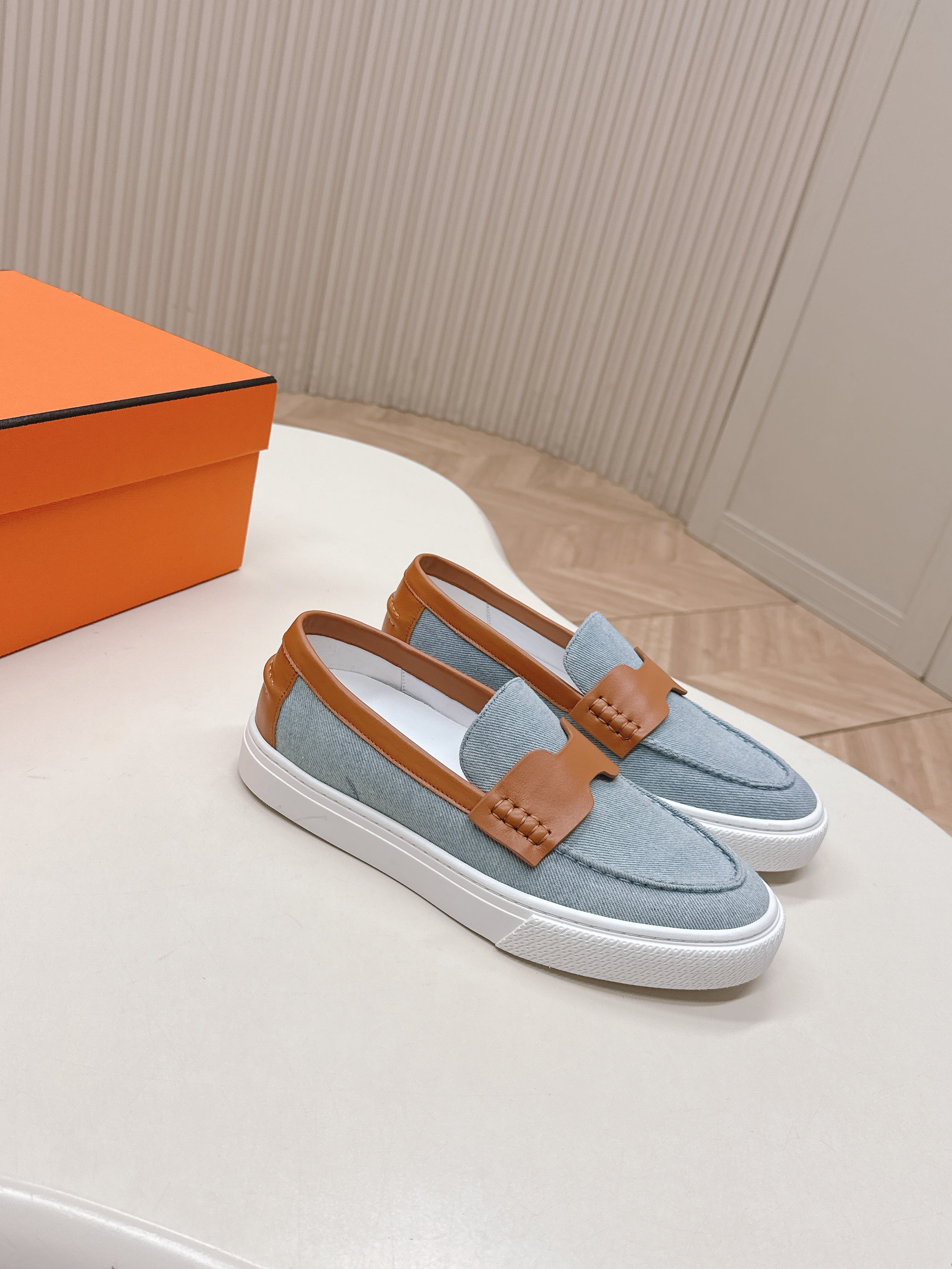 HM 25S SLIP-ON IN BLUE DENIM AND BROWN LAMBSKIN