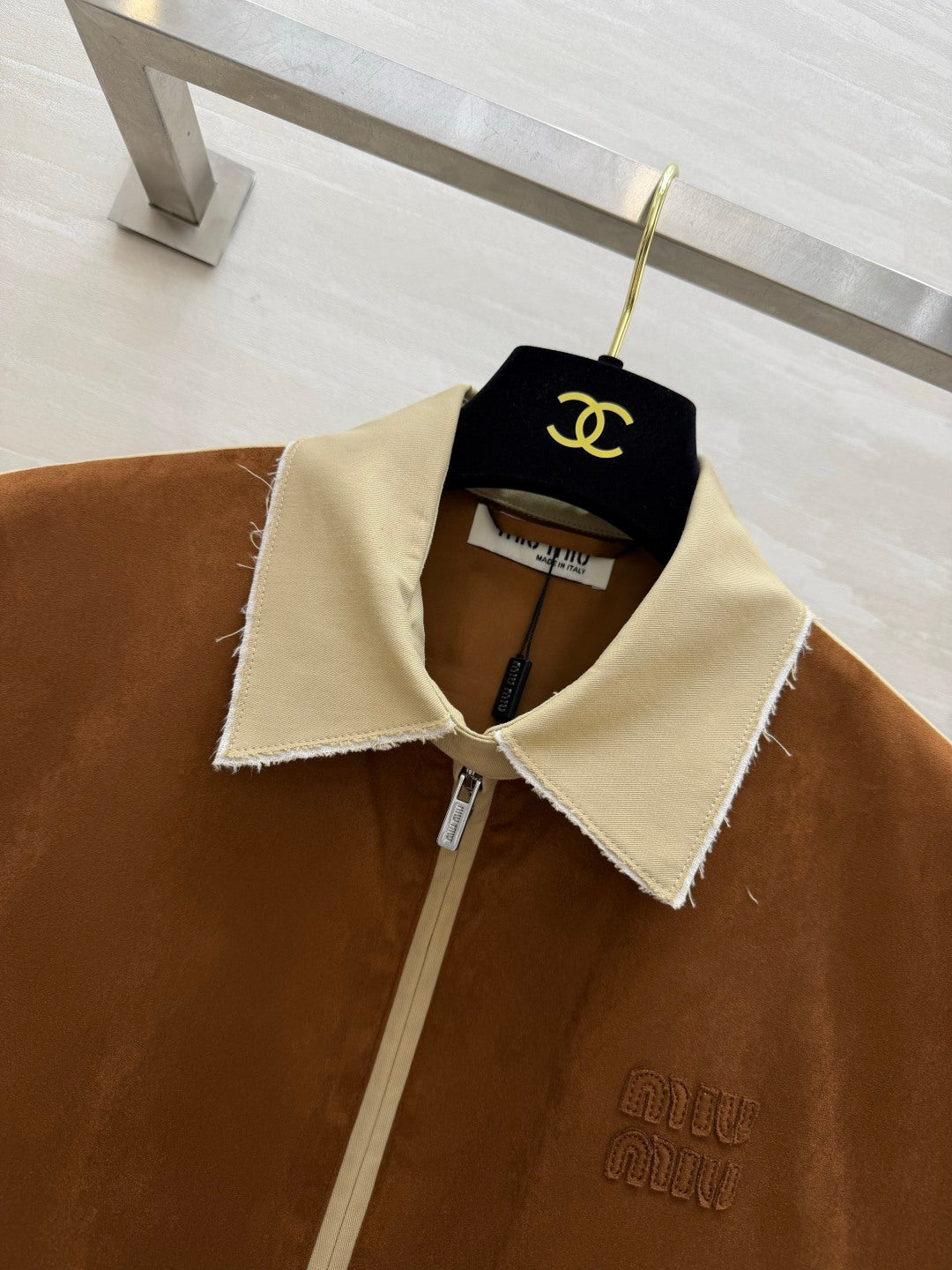 MIUMIU 26S ZIP-UP VEST 1600
