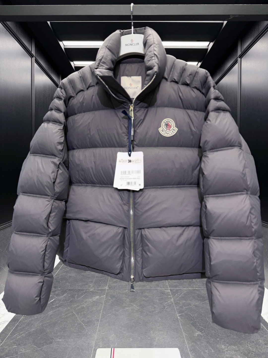 MONCLER 25S PREMIUM DOWN JACKET 491