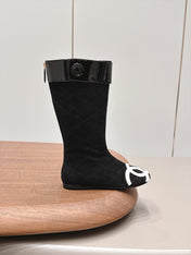 CHANEL 26S KNEE HIGH BOOTS IN BLACK SUEDE AND PATENT CUFF