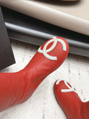 CHANEL 26S KNEE HIGH BOOTS IN RED QUILTED CALFSKIN AND BLACK PATENT CUFF