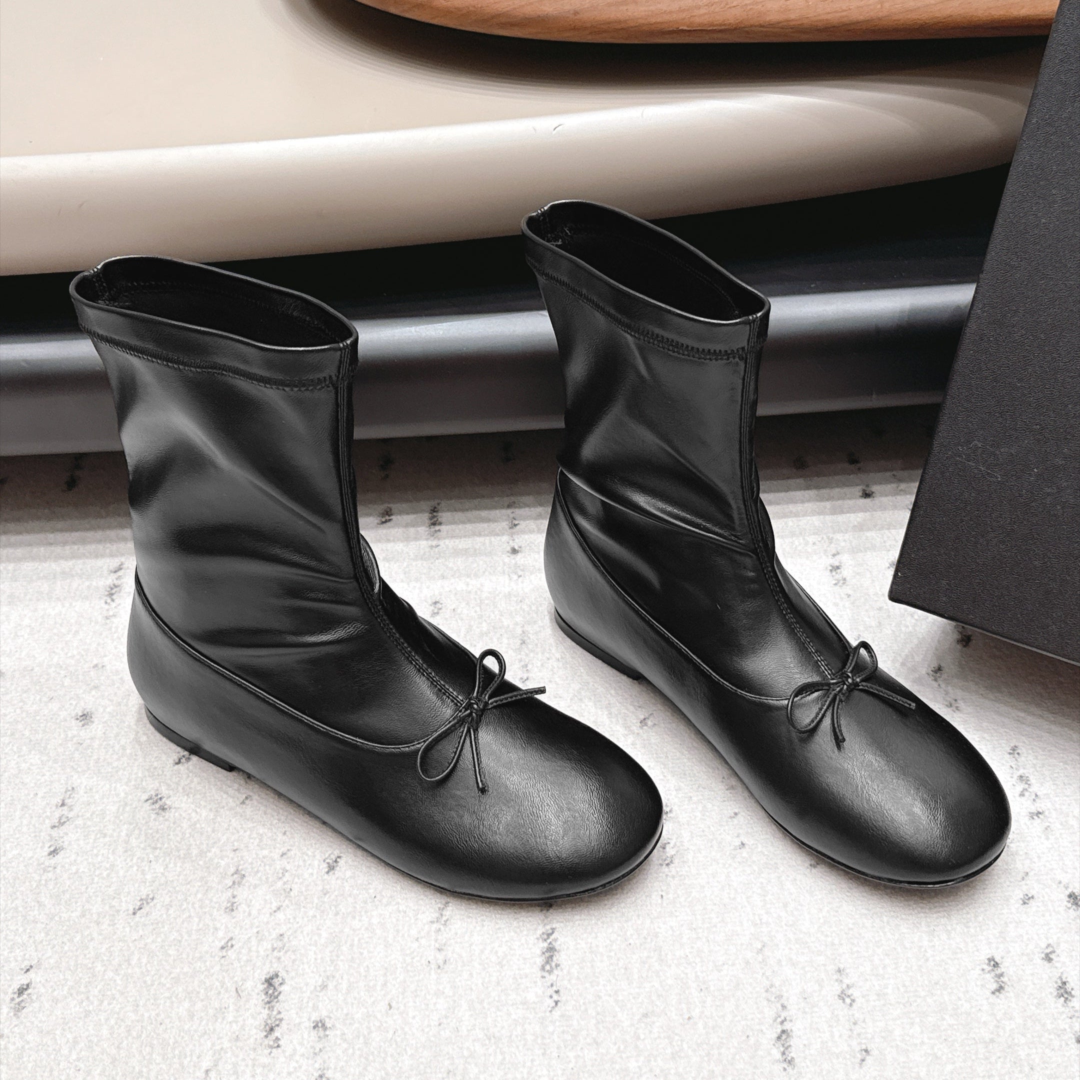 CHANEL 26S ANKLE BOOTS IN BLACK CALFSKIN LACE UP FRONT