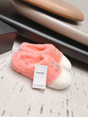 CHANEL 26S MULES IN LIGHT PINK AND WHITE SHEARLING WITH ROUND TOE