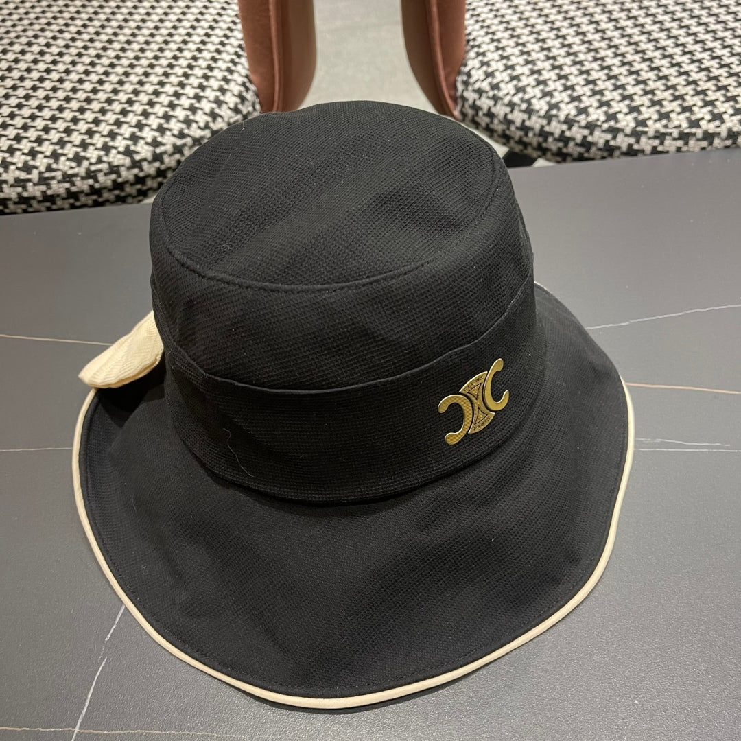 BUCKET HAT MODEL 650290 IN BLACK FABRIC