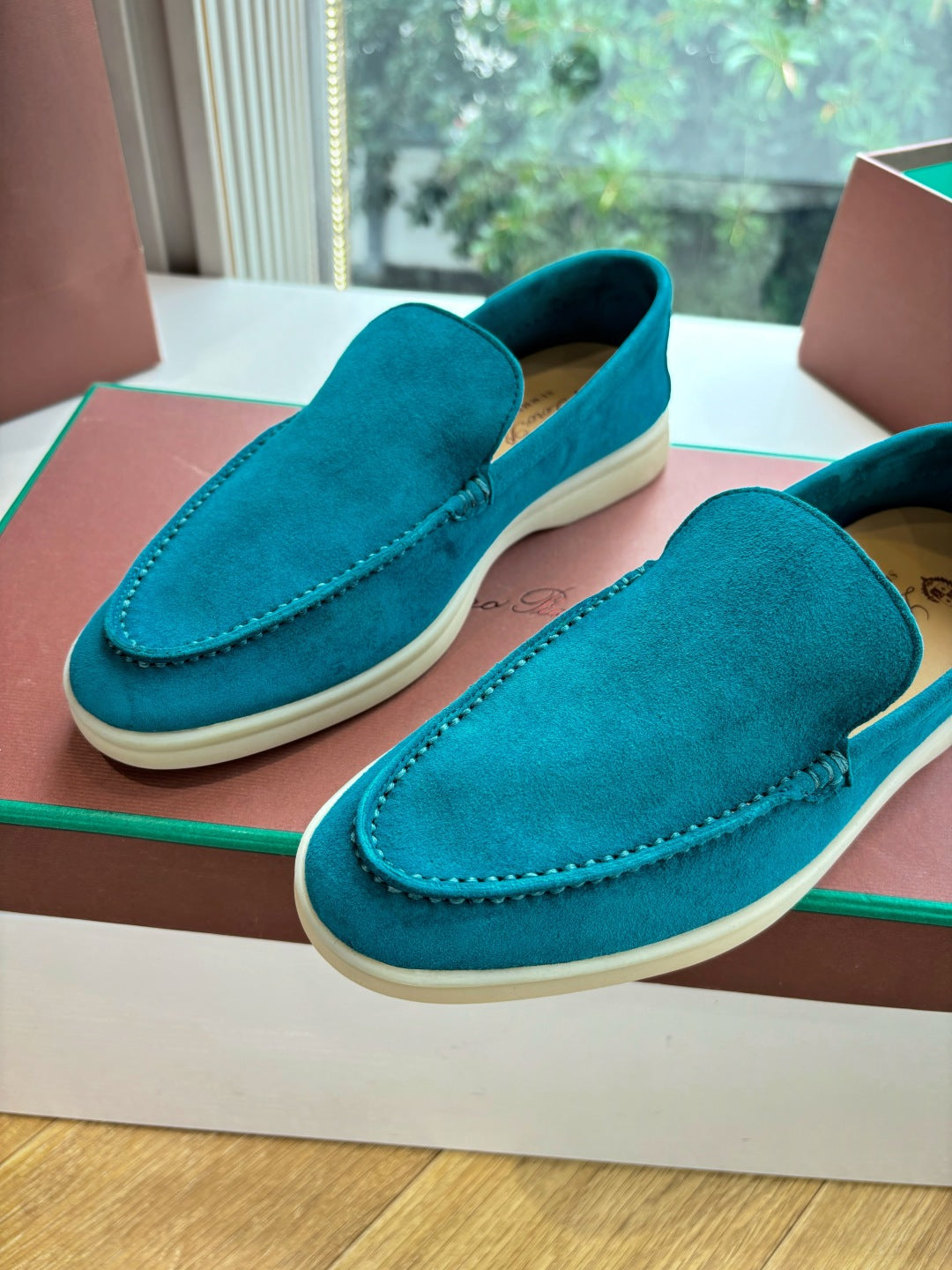 LP LOAFERS 25S IN OCEAN BLUE CASHMERE