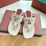 LP THONG SANDALS 25S IN CREAM BEIGE SUEDE