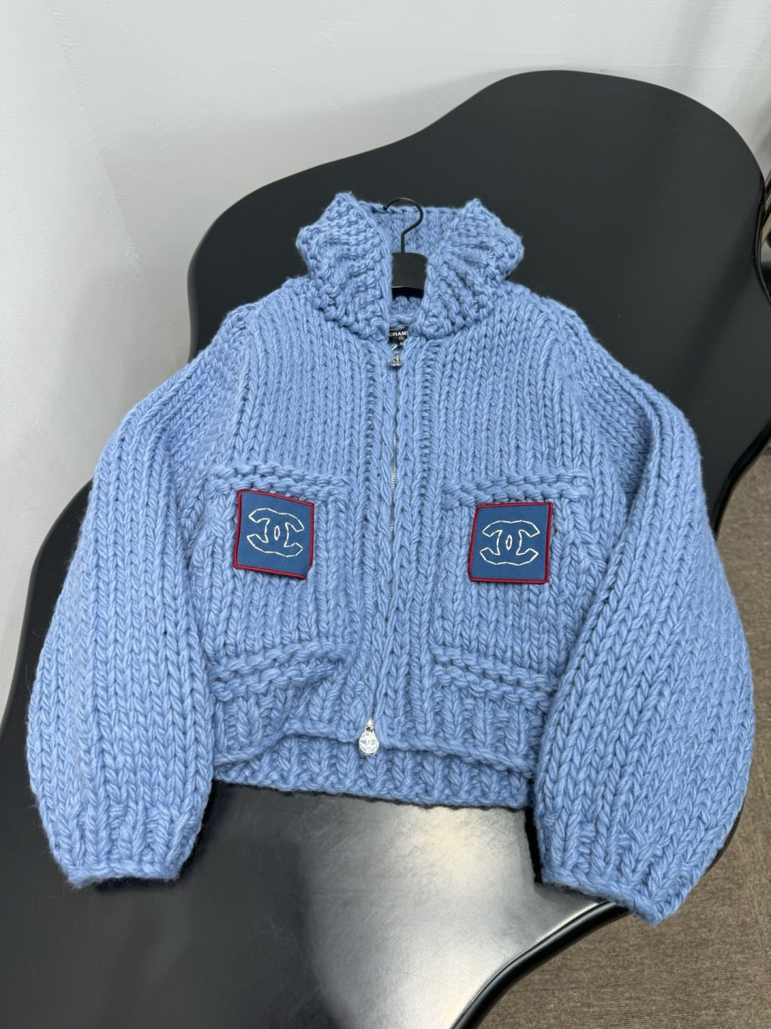 CHANEL 26S CARDIGAN 905