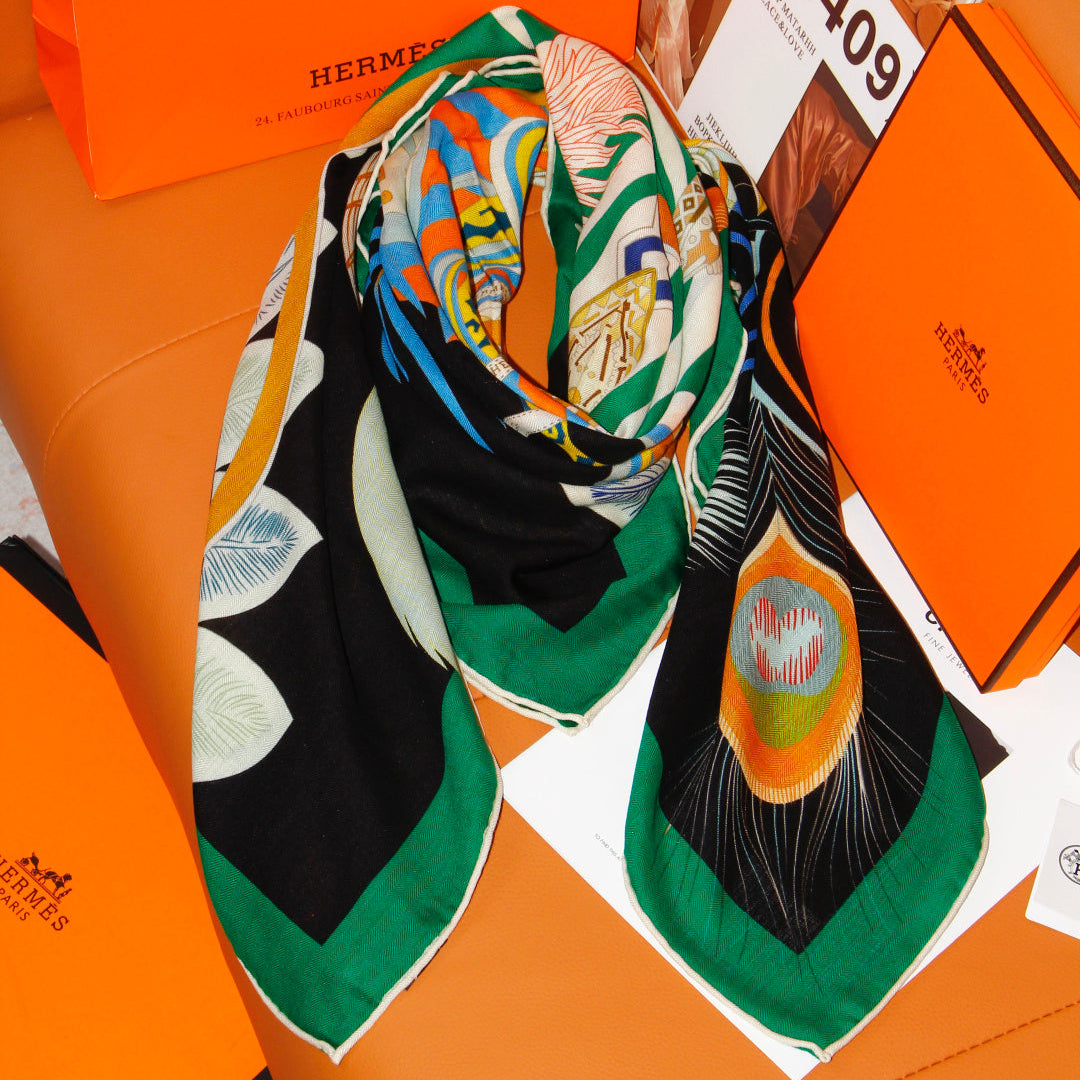 HERMES 26S SCARF 140 IN SILK AND CASHMERE 498506