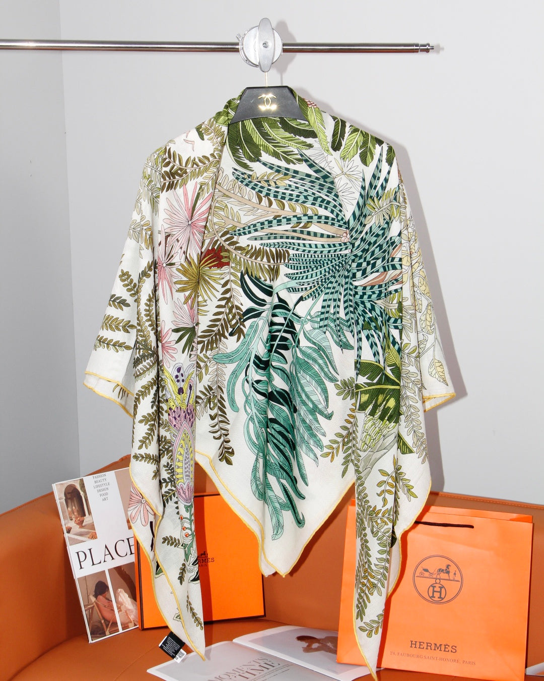 HERMES 26S SCARF 135 IN SILK AND CASHMERE 499966