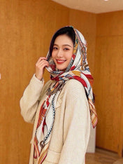 HERMES 26S PATTERNED SCARF 135 IN SILK AND CASHMERE 502437