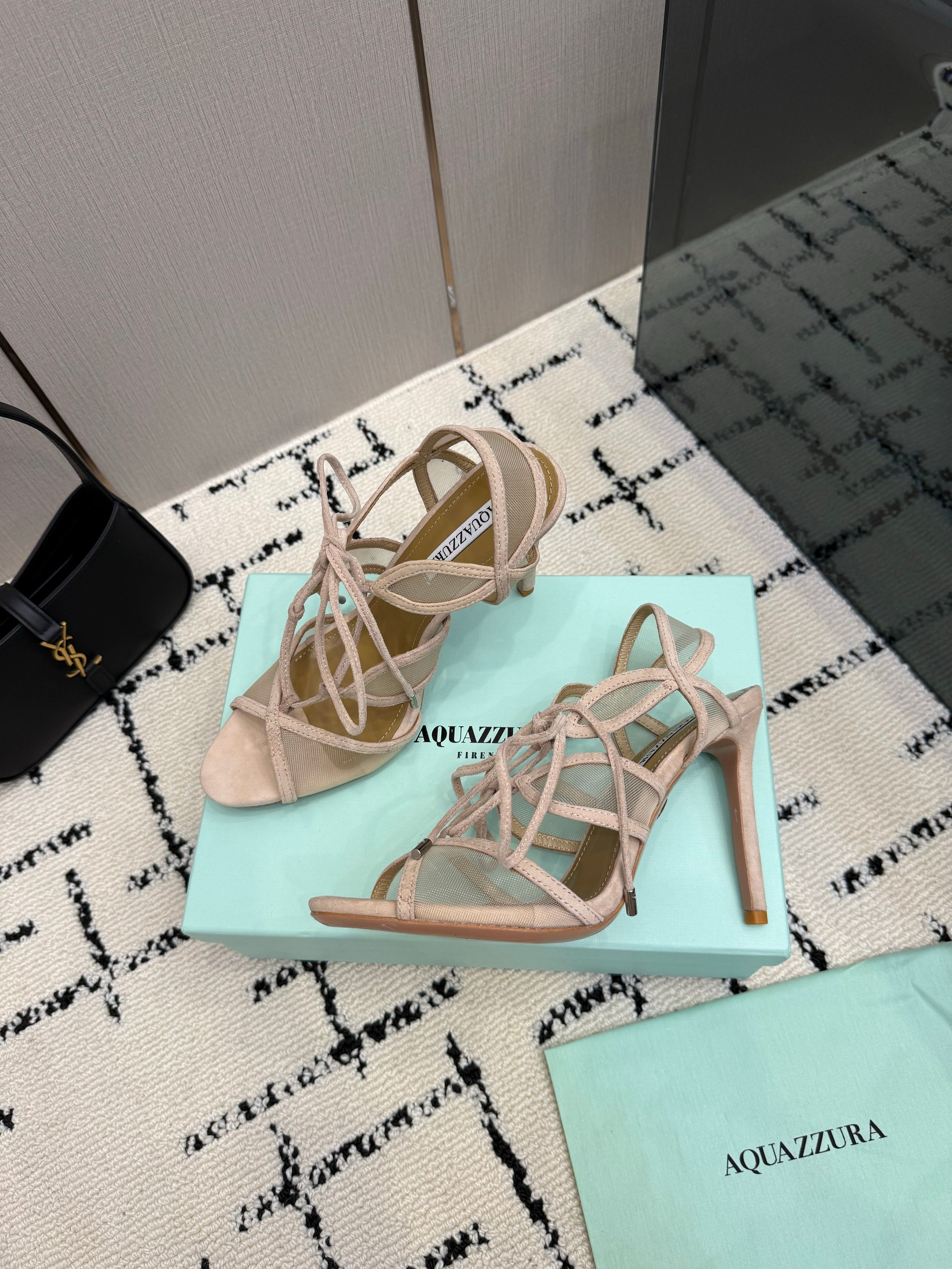 AQUAZZURA 26S SANDALS 100 MM IN BEIGE SUEDE & MESH