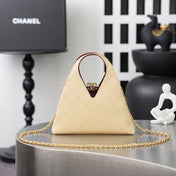 CHANEL 26S SHOPPING BAG MEDIUM 23 IN LIGHT BEIGE LAMBSKIN GOLD HARDWARE