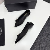 CC BALLET FLATS 25S IN BLACK SATIN WITH BOW